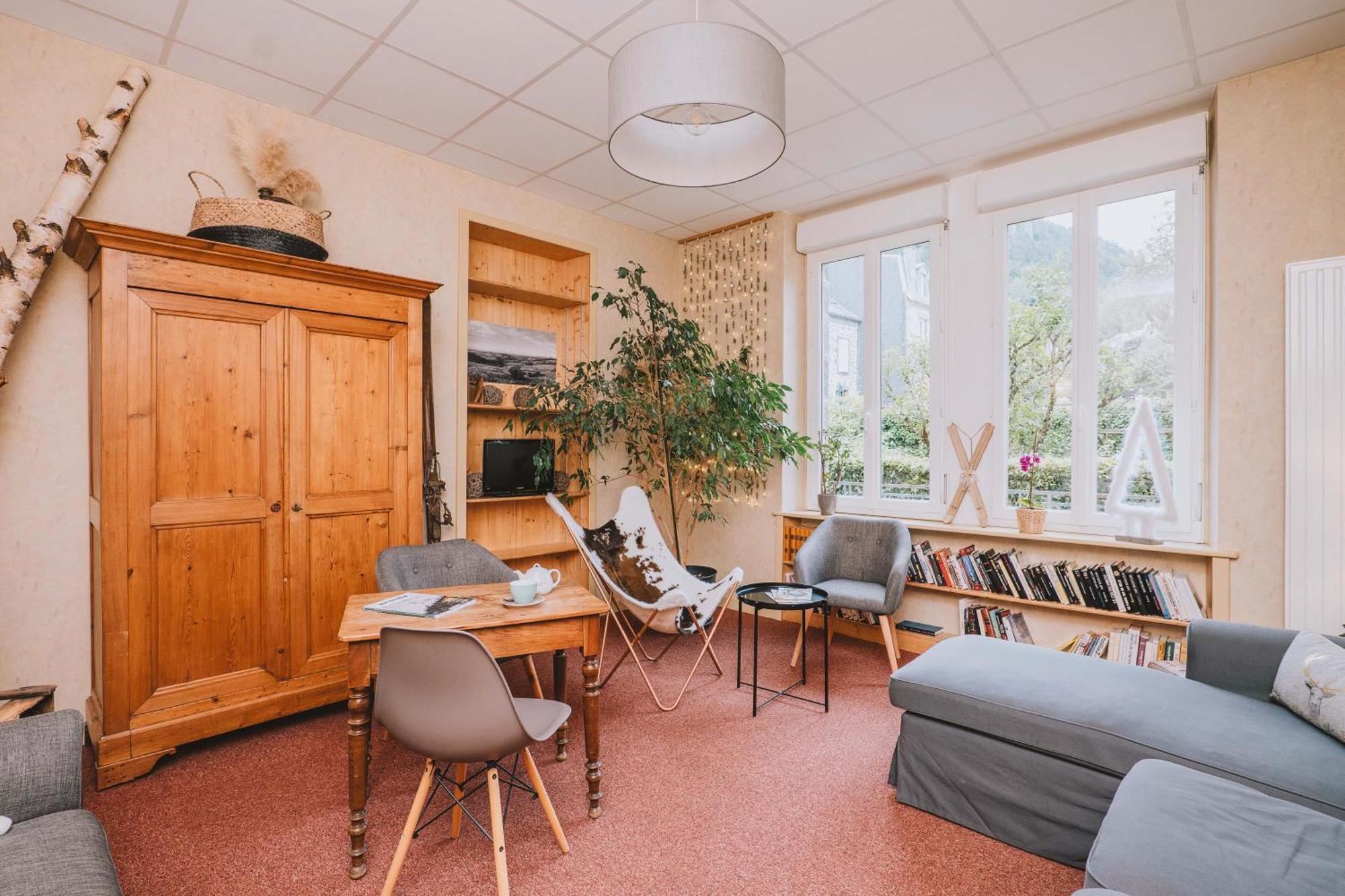 Alti'Pic Hotel Le Mont-Dore Buitenkant foto