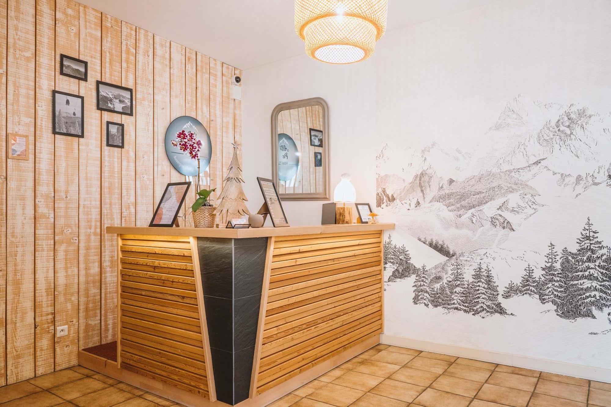 Alti'Pic Hotel Le Mont-Dore Buitenkant foto